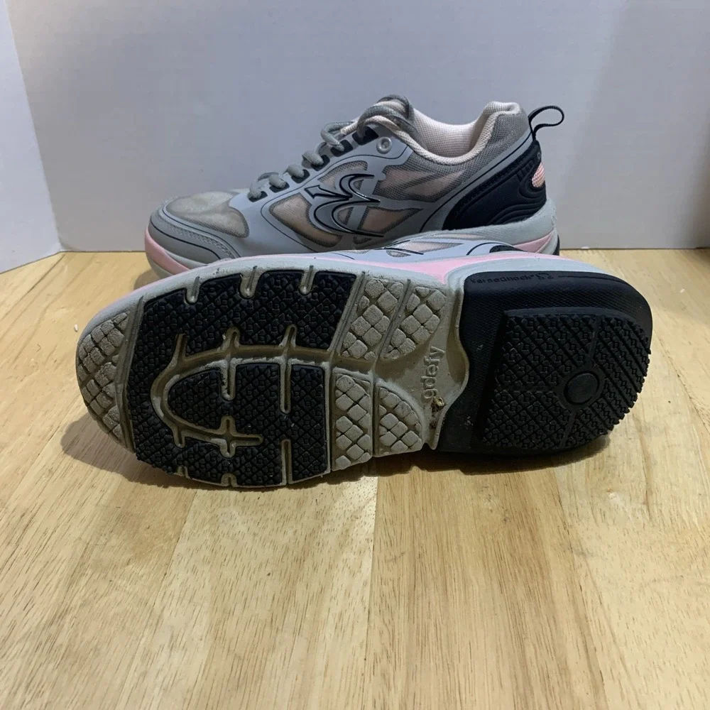 Womens Gravity Defyer  Shoes Size 7.5  Comfort Fit Walking Gray needs a template